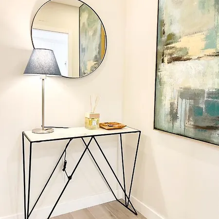 Flh Marques Pombal Flat With Balcony דירה