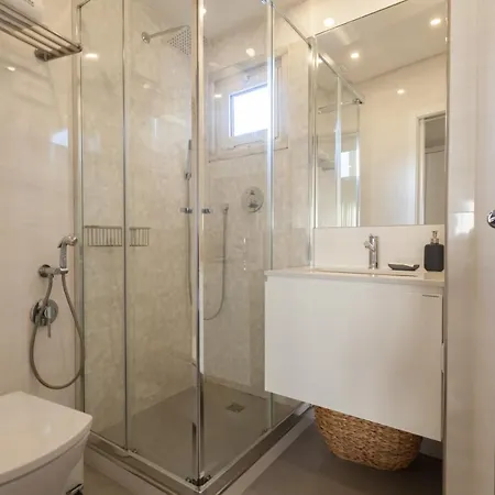 Flh Marques Pombal Flat With Balcony Daire