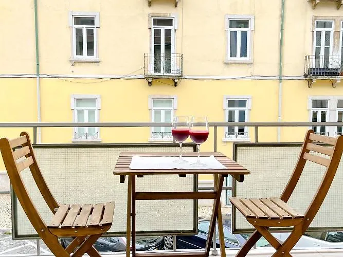 Flh Marques Pombal Flat With Balcony *