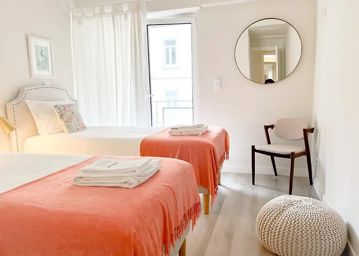 Flh Marques Pombal Flat With Balcony Lägenhet