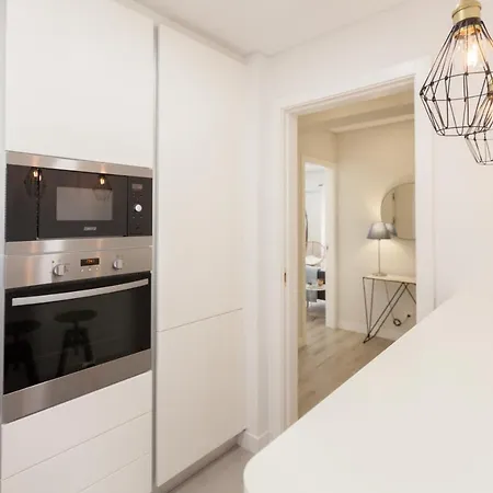 Flh Marques Pombal Flat With Balcony